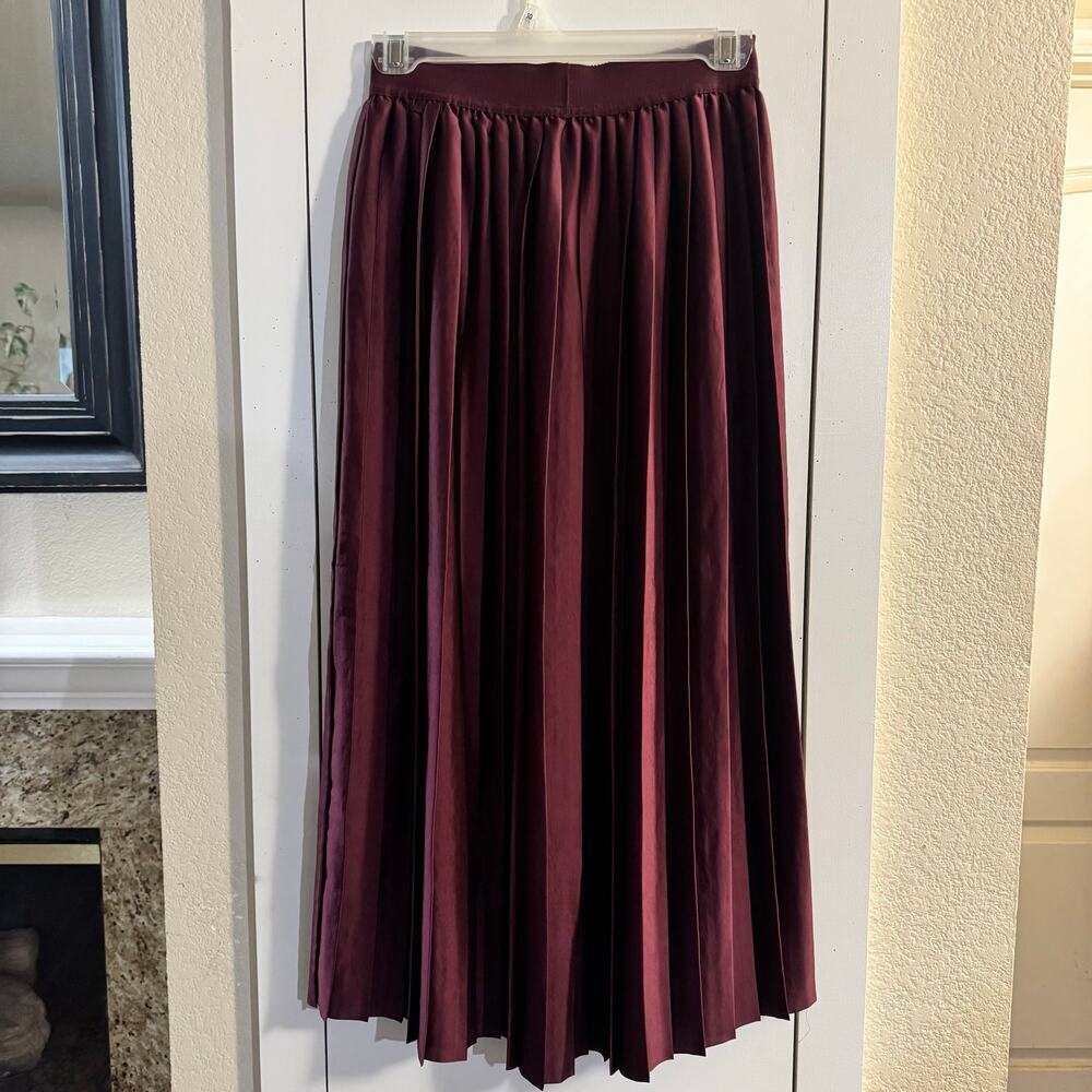 Lululemon Satin Pleated Midi Skirt Size XS Burgundy - Picture 5 of 8